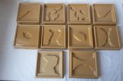 Land and water forms trays  (22cm x 22cm x 4cm)