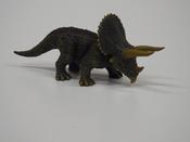 Triceratops                              L 19  H 8 cm