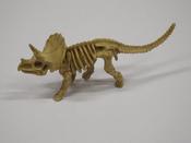 Triceratops skeleton model                (14L x 6H cm)