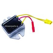 Briggs &amp; Stratton Voltage Regulator (3) Wire 845907