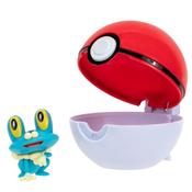 Pokemon Clip 'N' Go - Froakie And Poke Ball