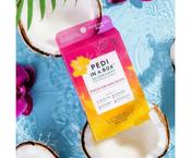 Voesh Pedi in a box Coco Colada Oasis