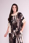 ORA ORW26135 Spiral Print Top With Crinkle Collar And Cuff image