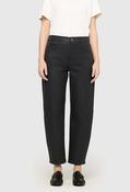 Danni 2.3 Coated Barrel Jeans, Black / 36 image