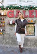 Short Sleeve Quilted Gilet, Chocolate / F/S image