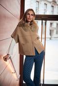 Short Cape With Fur Collar, Camel / XS/S image