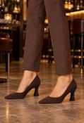 Classy Court Heel, Mocca / 38 image