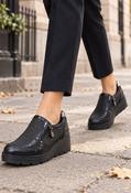 Wedge Trainer, Black / 37 image