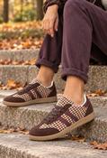 Check Trainer, Brown / 37