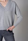 V Neck Knit Jumper - Grey / L image