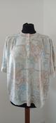 Vintage top size 20 image