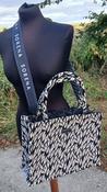 Sorena Tote bag image