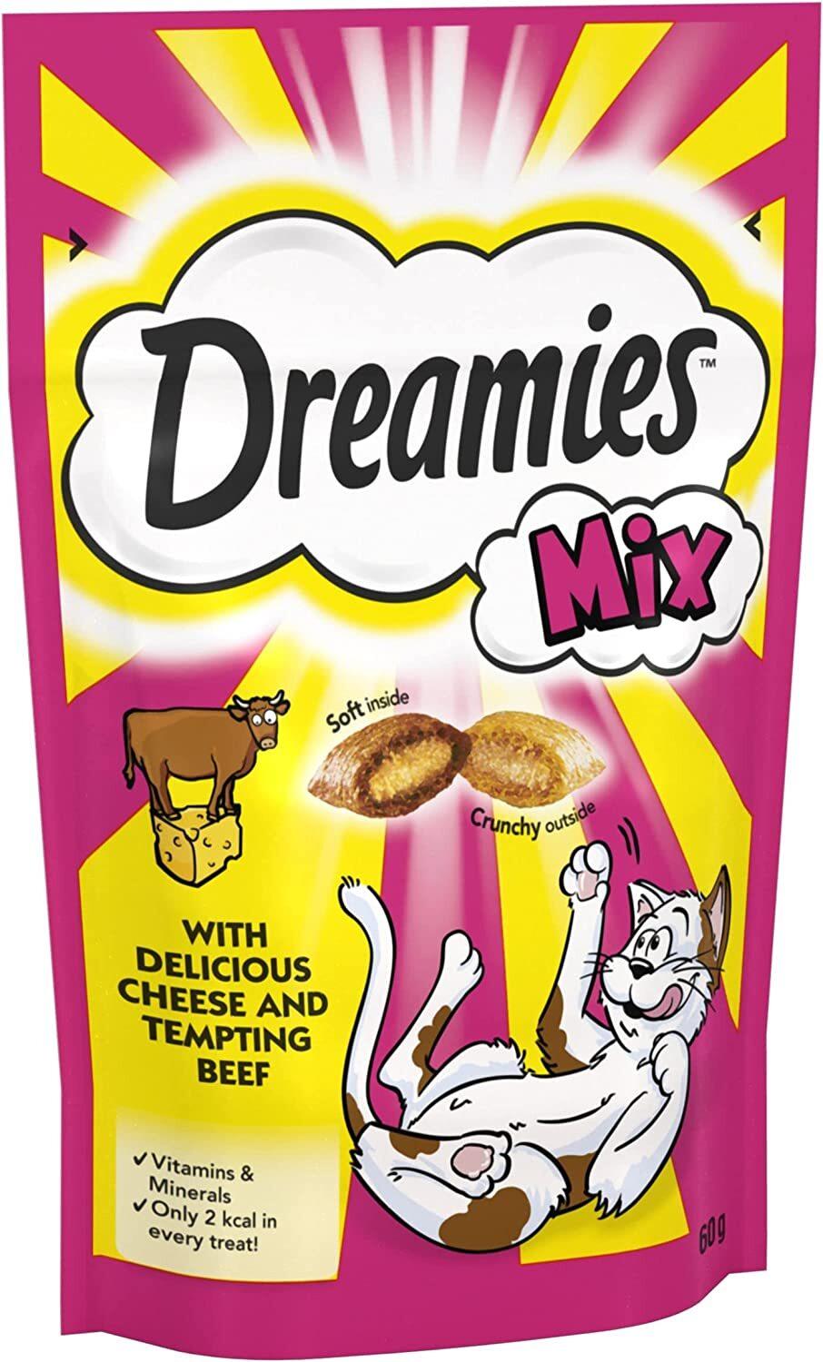 Dreamies Mix Cat Treats with Cheese and Beef - Crunchy outside, Soft inside, Vitamins & Minerals, Only 2 kcal - 60g