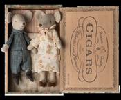 Maileg Grandma &amp; Grandpa mice in Cigar Box