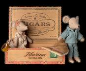 Maileg Mum &amp; Dad Mice In Cigarbox image