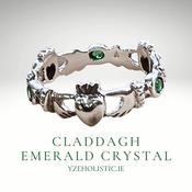 Claddagh Celtic Ring 925 Sterling Silver Emerald Green Crystal image