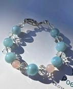 AQUAMARINE BLUE BEAD CRYSTAL BEAD WIRE-WRAPPED BRACELET image