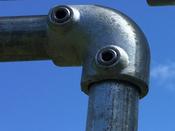 Fruit Cage 2 Way Elbow Tube Clamp