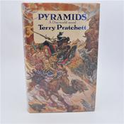 Pyramids.  A Discworld Novel (1989) image