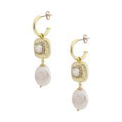 Ema Earrings in Gold