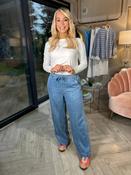 Lana Wide Leg Short