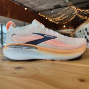 Women's Brooks Adrenaline GTS 25 image