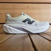 Women’s New Balance Fuelcell Rebel v5