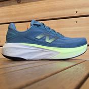 Men's New Balance Fresh Foam More V6