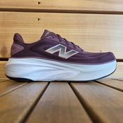 Women’s New Balance Fresh Foam More V6