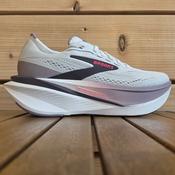 Women’s Brooks Hyperion Max 4 image