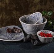 Impressed Serving Set