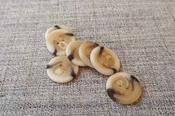 2-hole Aran rim buttons (15mm &amp; 23mm) - 23mm image