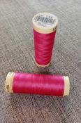 Gutermann Sew All Thread Col. 733 (Hot Pink) image