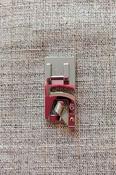 Snap-on narrow hem foot (6mm) image