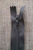 Nylon dress and skirt zips: white/grey/black - 8" (20cm) / Charcoal image