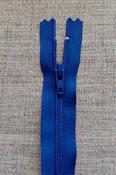 Nylon dress and skirt zips: blues and purples - royal (YKK) / 16"(40cm) image