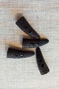 Black plastic horn effect toggles 50mm - pack of 3