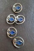 23mm vintage enamel fishbowl buttons - Blue / Single buttons image