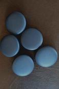 35mm plastic shank 'pebble' buttons (4 colours) - Grey / pack of 5 image