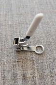 Free-motion embroidery or darning foot image