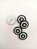 Kaffe Fassett “Target” Buttons (15mm/20mm) - 20mm / black &amp; white