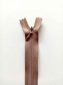 Concealed/invisible zips: browns/beiges - Fawn / 16" (40cm) image