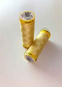 Gutermann Maraflex elastic thread, Col. 325 (pale yellow) image