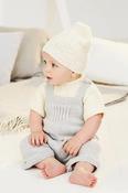 9498 Babies' Dungarees, Top and Hat (Bambino DK)
