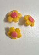 3D flower shank buttons, 15mm - yellow image