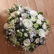 Solid Round Wreath