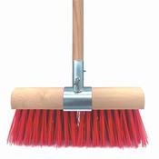 Varian 14" Red Yard Brush With Clamp