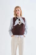 Knitted Brown Vest with Big Flower Print - L