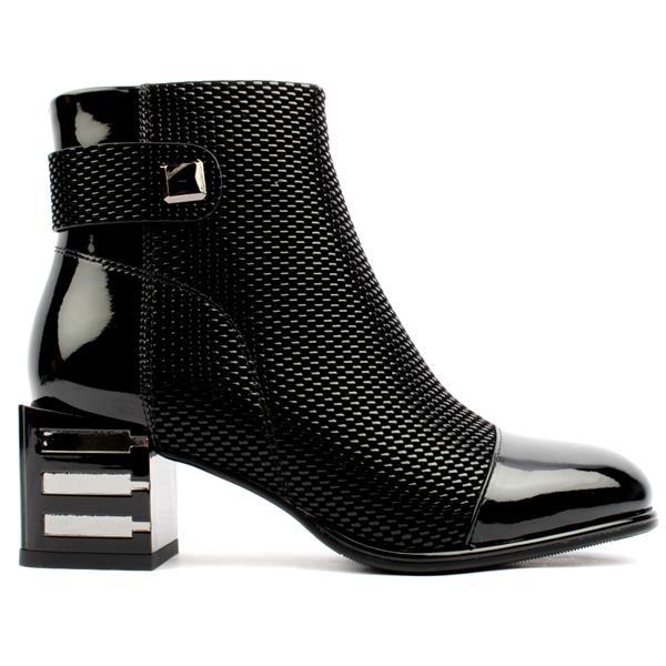 Redz new arrivals shoes amazon
