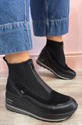 Donna Serena - black zipped wedge